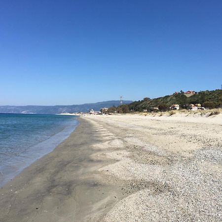 Casa Sulla Spiaggia- Mortelle 메시나 외부 사진